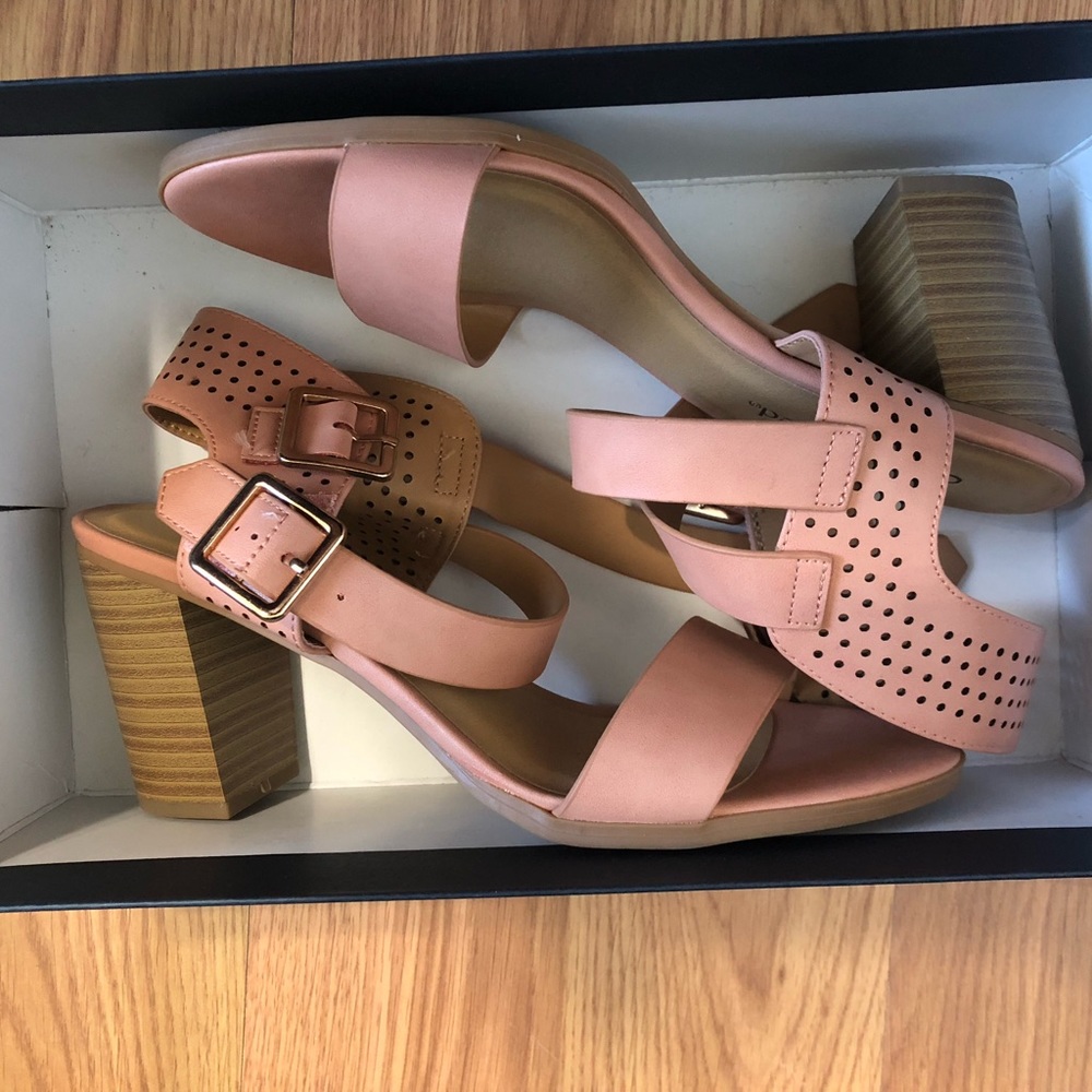 Pink heels 💞✨